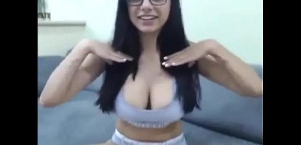  mia khalifa exclusive cam video masturbation